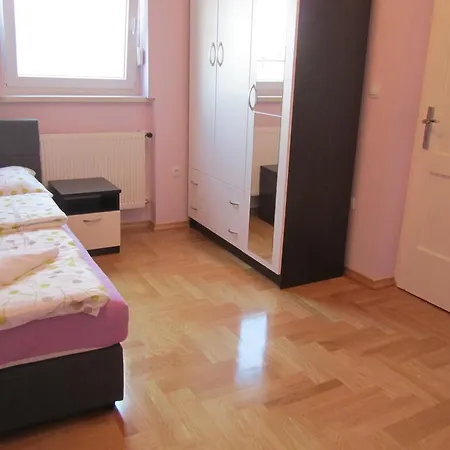 Apartment Domi Kvatric Zagreb Exterior photo